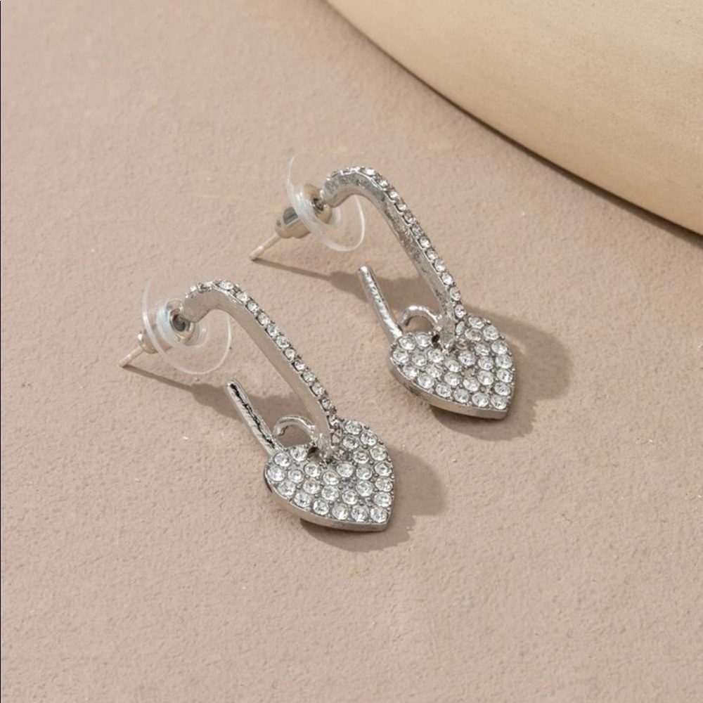 Romantic Rhinestone Heart Fashion Drop Earrings